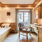 Alpenhof Hotel