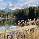 Alpenhof Hotel 4*