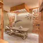 ホテル Alpenhof