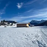 ホテル Alpenhof