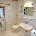 Hotel Alpenhof 4*
